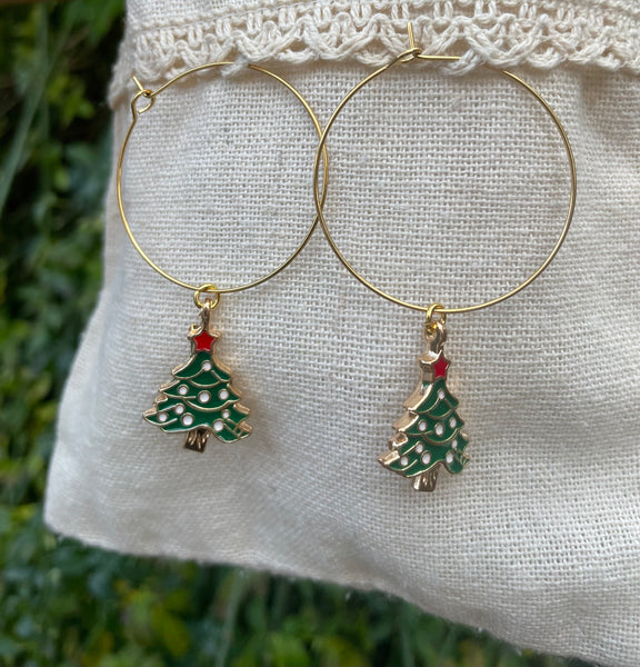 Boucles d'oreilles créoles forme Sapin de Noël