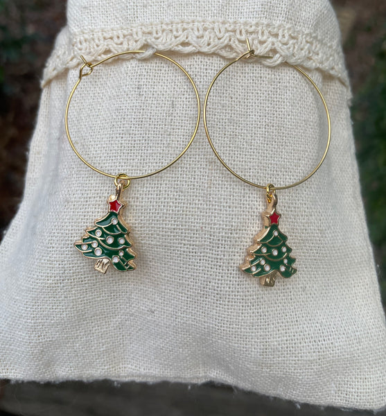 Boucles d'oreilles créoles forme Sapin de Noël
