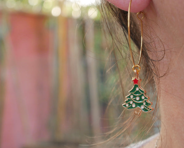 Boucles d'oreilles créoles forme Sapin de Noël
