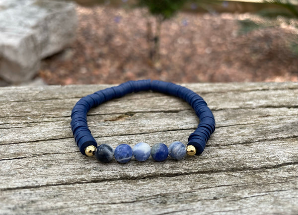 Bracelet élastique de lithothérapie en Sodalite et perles Heishi, Made in France