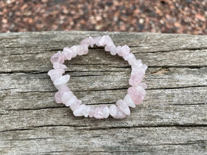 Bracelet de lithothérapie en Quartz Rose, perles forme chips, Made in France