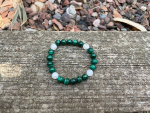 Bracelet en pierres naturelles en Malachite et Cristal , Made in France