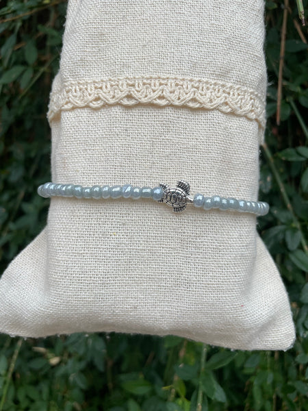 Chaîne de cheville en perles et tortue de mer