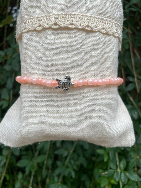 Chaîne de cheville en perles et tortue de mer
