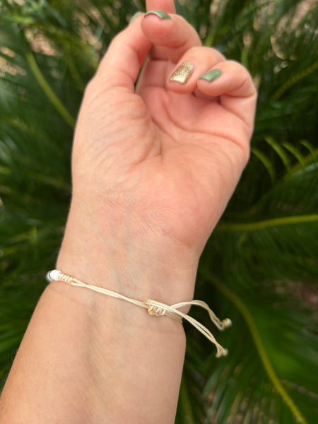 Bracelet réglable en coquillage Cauri naturel et Oeil Nazar Boncuk