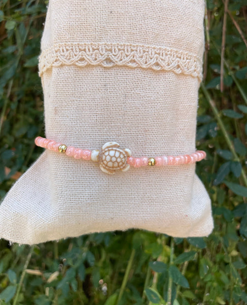 Chaîne de cheville perles et tortue de mer