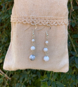 Boucles d'oreilles 3 boules en Howlite naturelle, Made in France