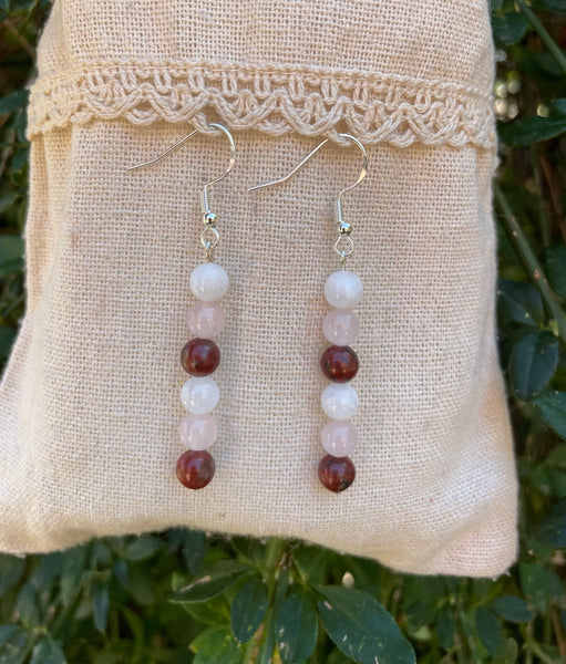 Boucles d'oreilles pendantes en Jaspe Rouge, Pierre de Lune et Quartz Rose, Made in France