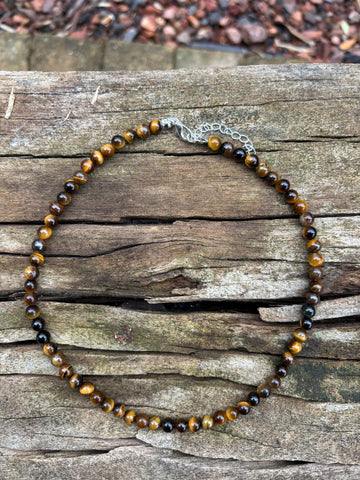 Collier ou Ras de cou en Oeil de Tigre naturel, Lithothérapie