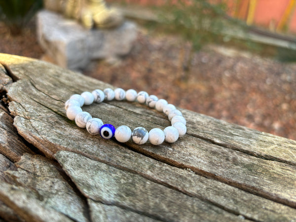 Bracelet élastique de Lithothérapie en Howlite blanche naturelle et Oeil Turc Nazar Boncuk