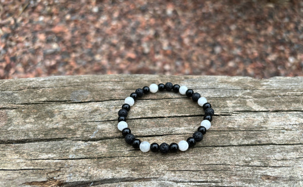 Bracelet élastique de Lithothérapie "Triple Protection" Pierre de lune, Pierre de lave et Onyx