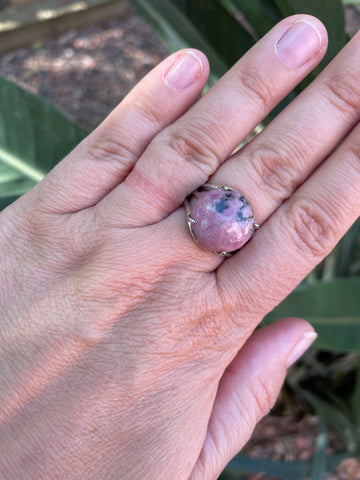 Bague réglable en Rhodonite naturelle, cabochon forme ronde