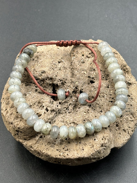 Bracelet Shamballa ajustable, perles en Labradorite naturelle