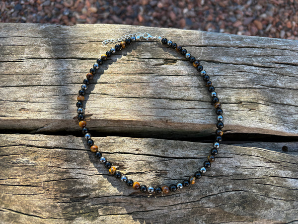 Collier en Oeil de Tigre, Hématite et Onyx noire, Made in France