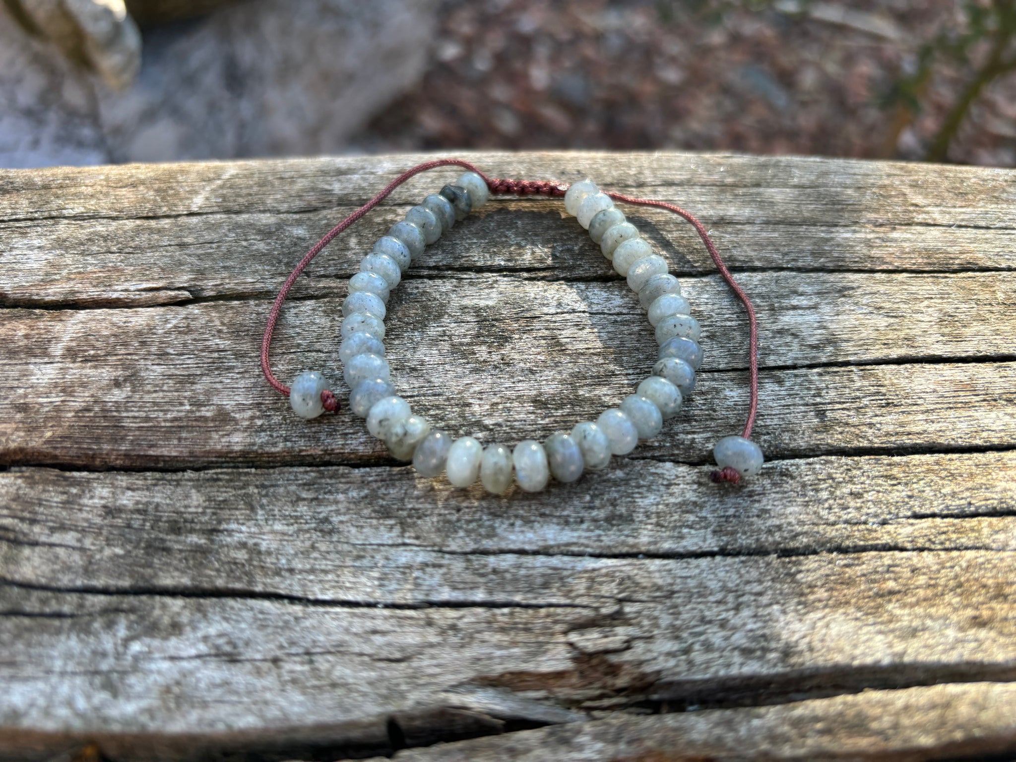 Bracelet Shamballa ajustable, perles en Labradorite naturelle
