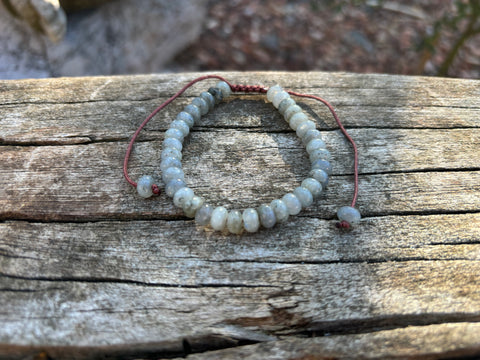 Bracelet Shamballa ajustable, perles en Labradorite naturelle