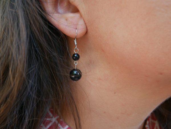 Boucles d'oreilles pendantes à 2 boules en Agate Noire naturelle, Made in France