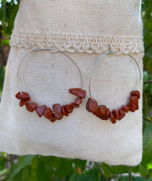 Boucles d'oreilles créoles en Jaspe Rouge naturel