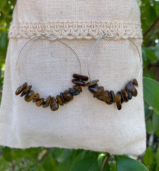 Boucles d'oreilles créoles en Oeil de tigre naturel