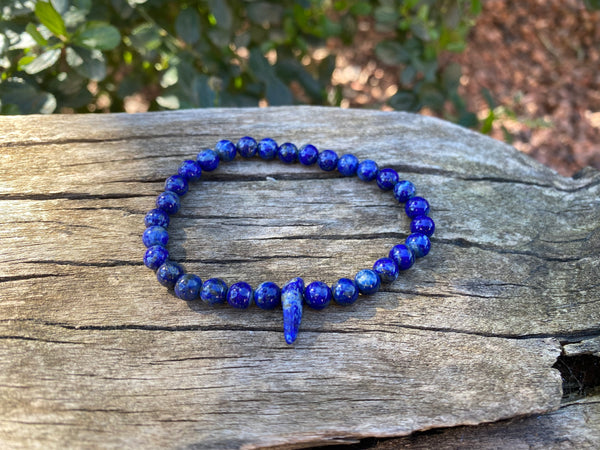 Bracelet élastique de lithothérapie en Lapis Lazuli et perle forme chips