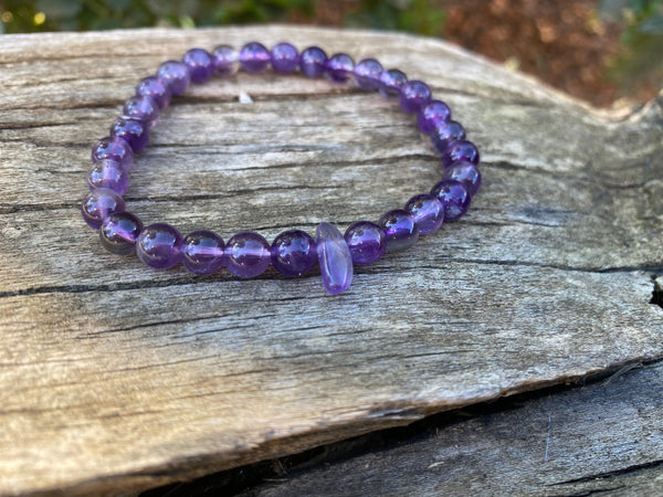 Bracelet élastique de lithothérapie en Améthyste et perle forme chips