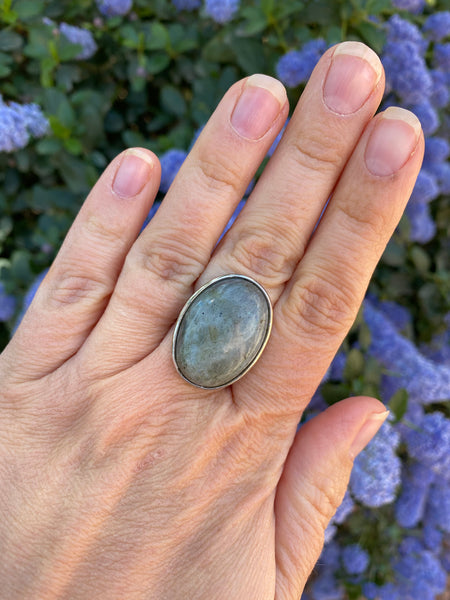 Bague réglable Pierre ovale en Labradorite naturelle