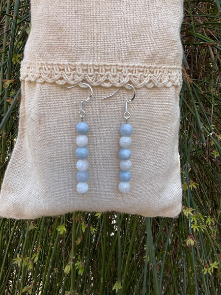 Boucles d'oreilles pendantes en Pierre de Lune et Aigue Marine