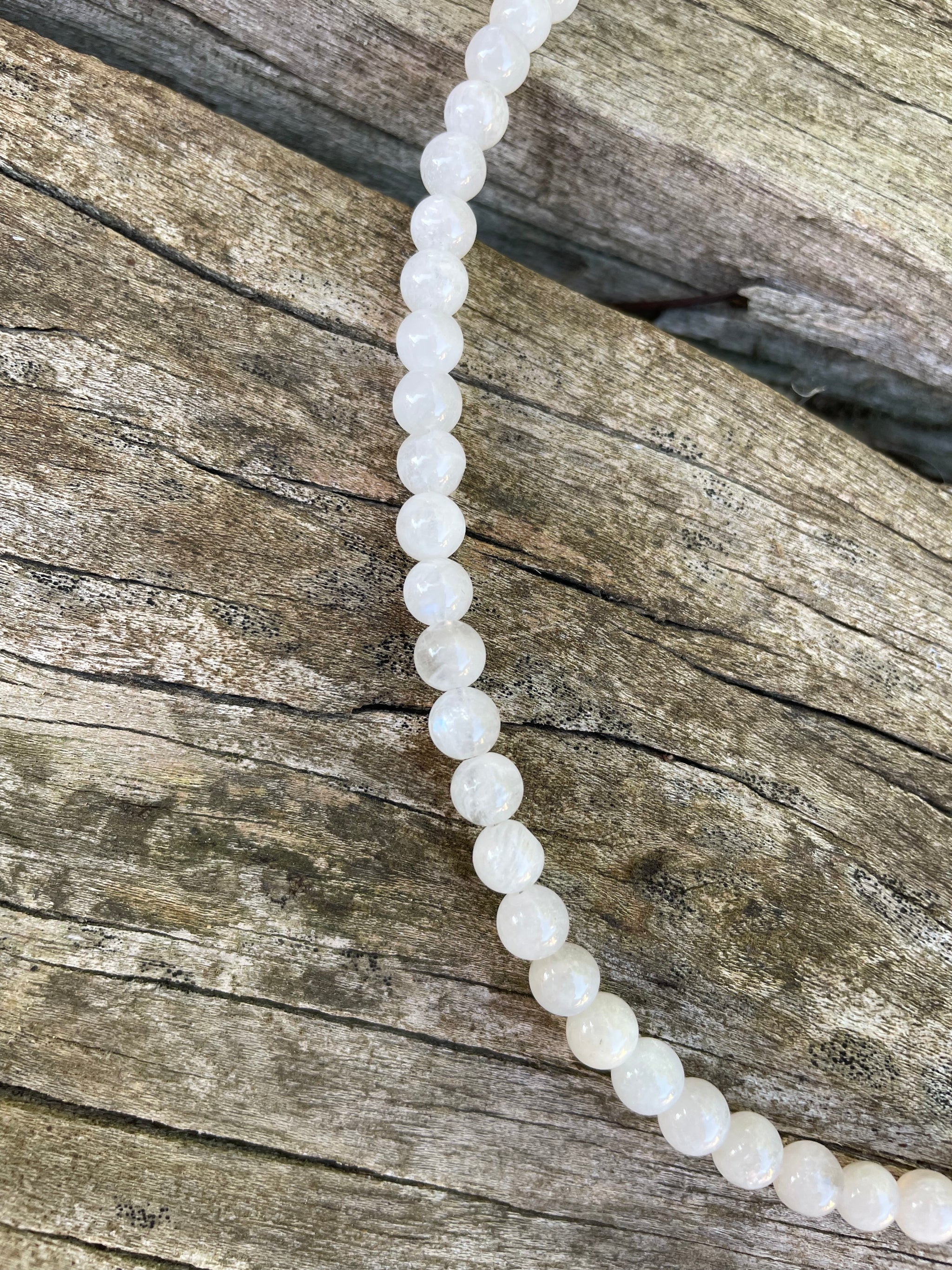 Perles en Opale Australie – Pierre naturelle lithothérapie & bienfaits - My Roller Stone
