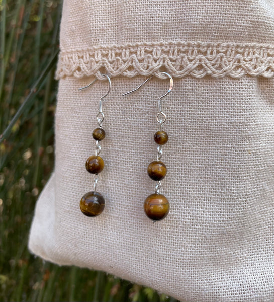 Boucles d'oreilles pendantes à 3 boules en Œil de Tigre naturel