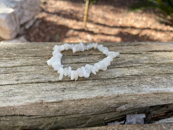 Bracelet élastique de lithothérapie en Pierre de Lune, perles forme chips