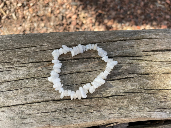 Bracelet élastique de lithothérapie en Pierre de Lune, perles forme chips