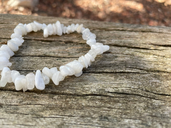 Bracelet élastique de lithothérapie en Pierre de Lune, perles forme chips