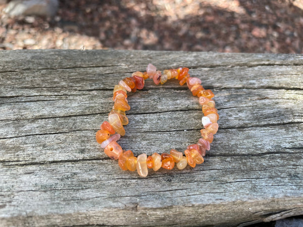 Bracelet élastique Lithothérapie en Cornaline, perles forme chips
