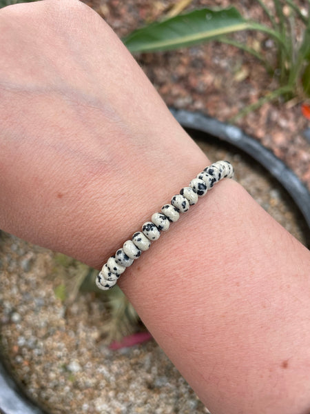 Bracelet Shamballa ajustable, perles en Jaspe Dalmatien naturelle