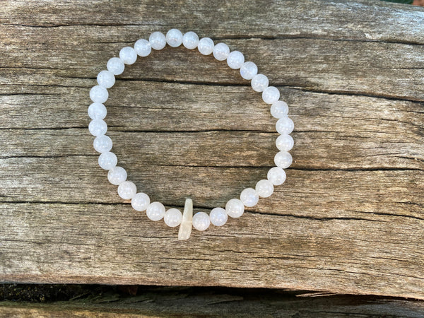 Bracelet élastique de lithothérapie en Pierre de Lune et perle forme chips