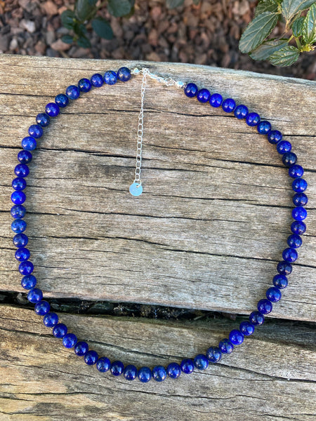 Collier ou Ras de cou en Lapis Lazuli, Lithothérapie