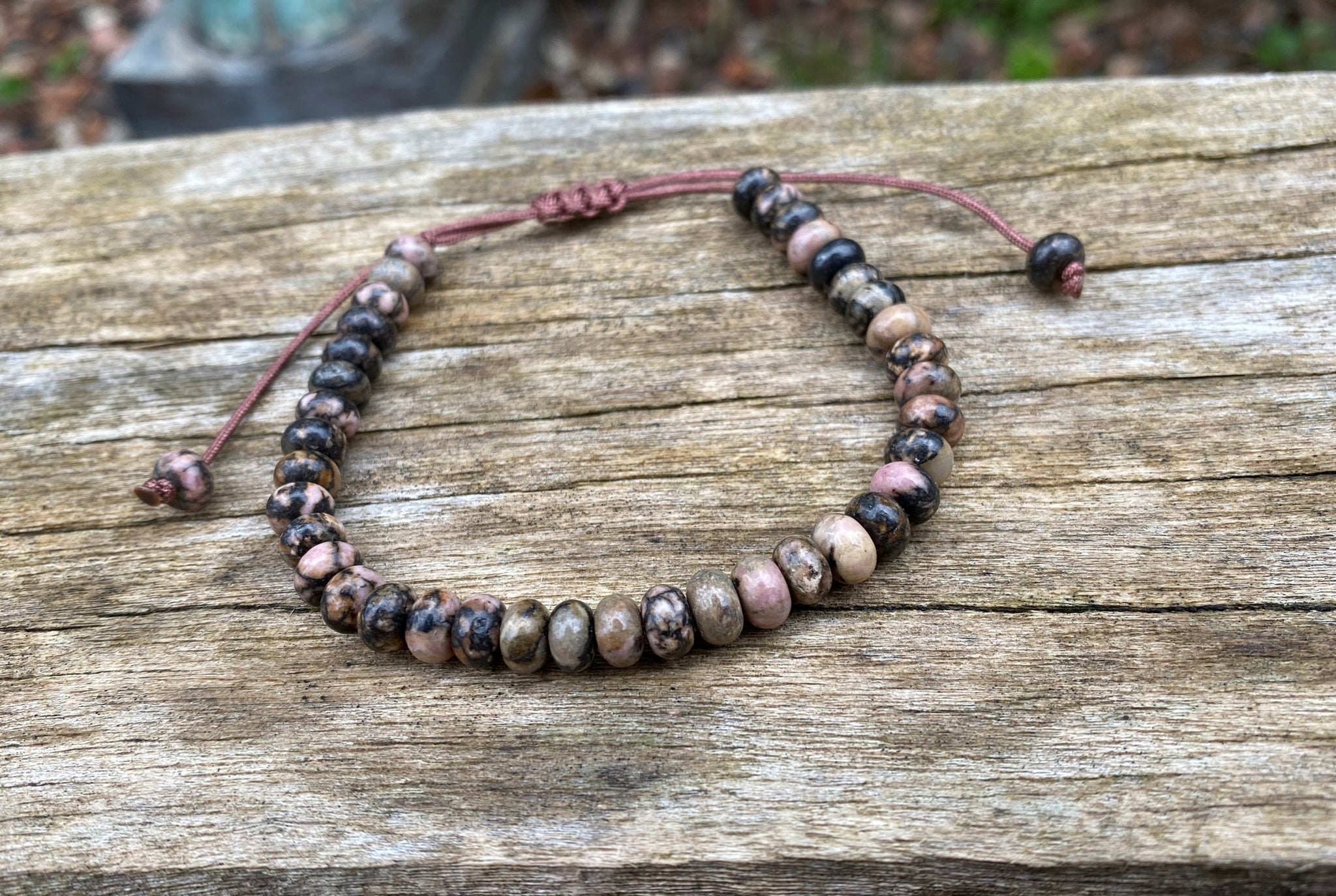 Bracelet Shamballa ajustable, perles en Rhodonite naturelle