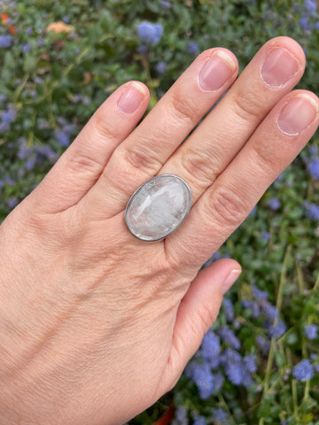 Bague réglable Pierre ovale en Cristal de roche naturel
