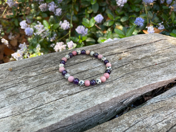 Bracelet élastique Triple protection de Lithothérapie Améthyste, Jaspe Dalmatien et rhodochrosite