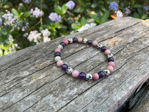 Bracelet élastique Triple protection de Lithothérapie Améthyste, Jaspe Dalmatien et rhodochrosite
