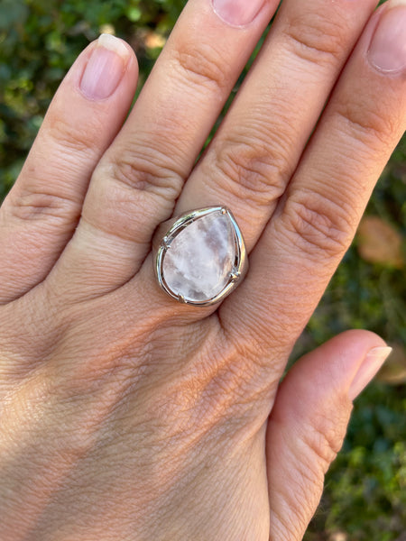 Bague réglable forme goutte en Cristal de roche naturel