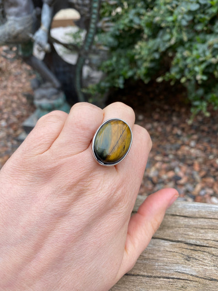 Bague réglable Pierre ovale en Oeil de Tigre naturel