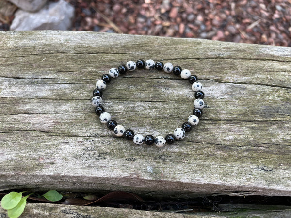 Bracelet élastique en Agate noire/Onyx  et Jaspe Dalmatien