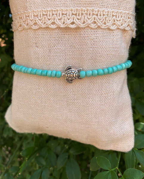 Chaîne de cheville en perles et tortue de mer