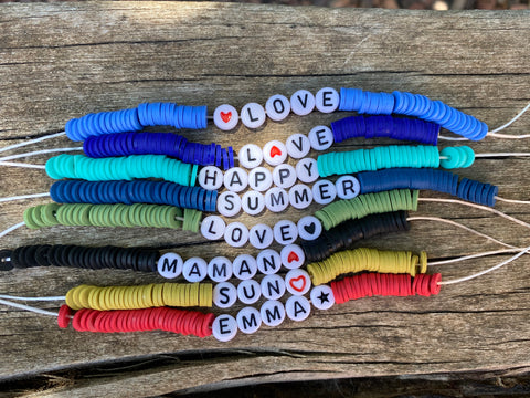 Bracelet coloré en perles Heishi personnalisable