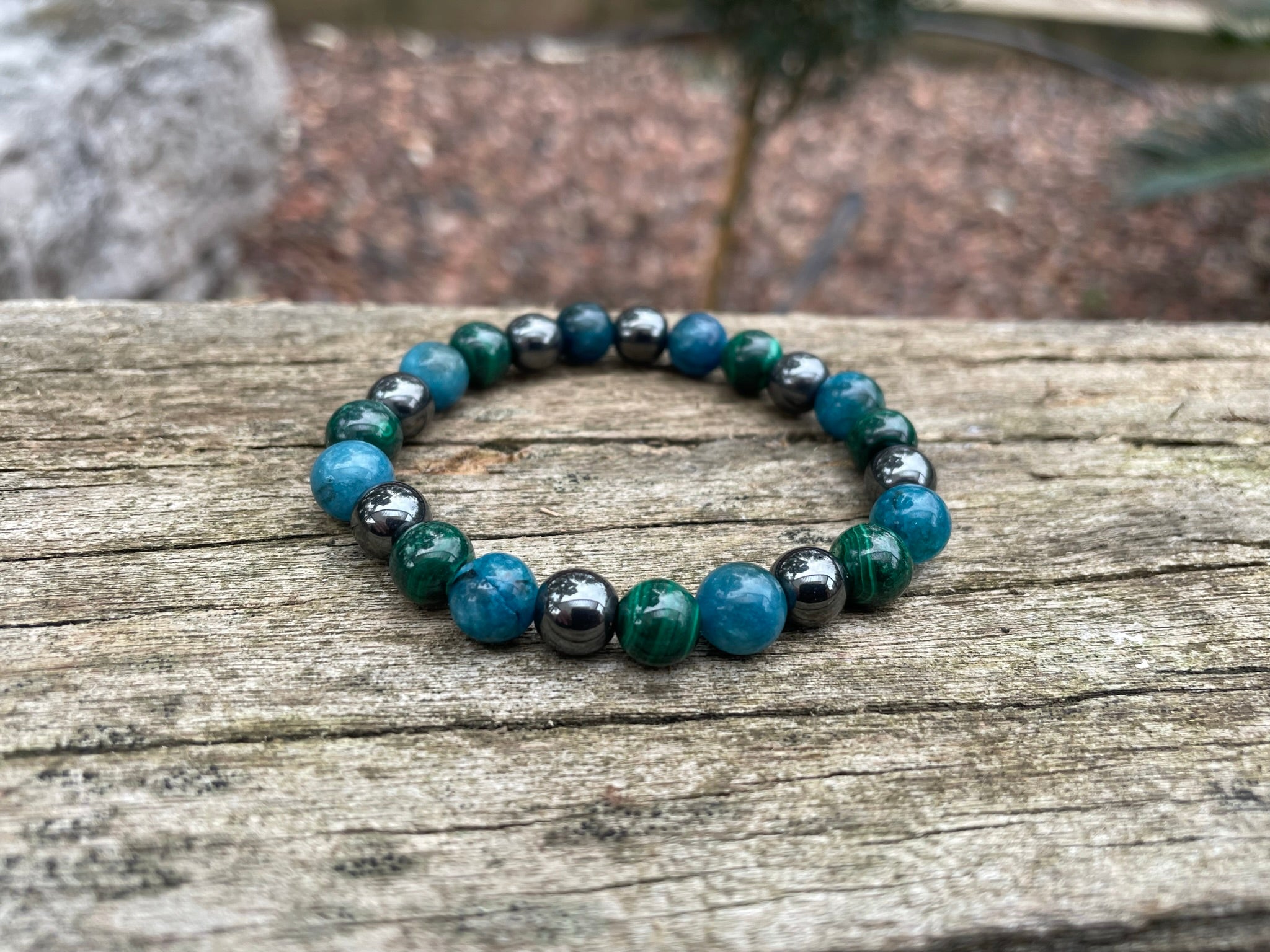 Bracelet de lithothérapie en Malachite, Hématite et Apatite 8 mm