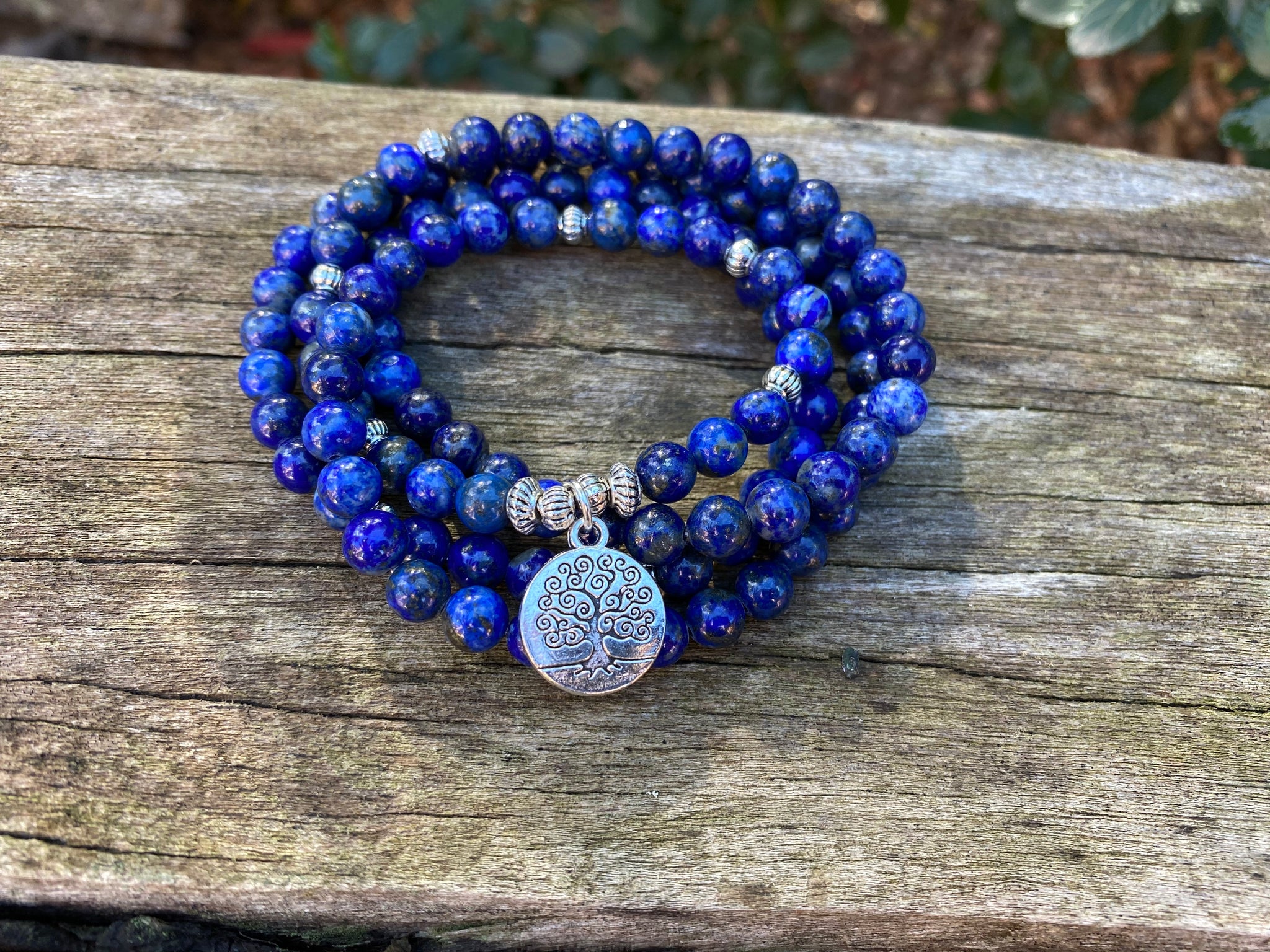 Bracelet Mala tibétain en Lapis Lazuli et breloque arbre de vie
