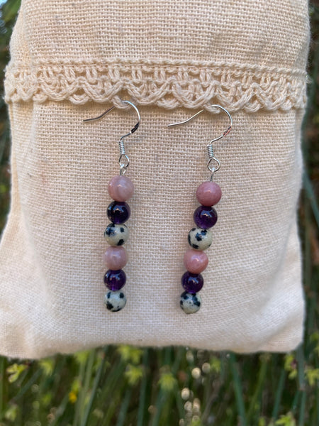 Boucles d'oreilles pendantes "Triple Protection" Améthyste, Jaspe Dalmatien et rhodochrosite