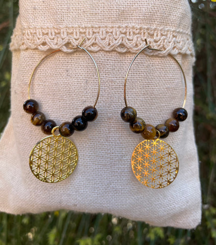 Boucles d'oreilles créoles en Oeil de Tigre et fleur de vie