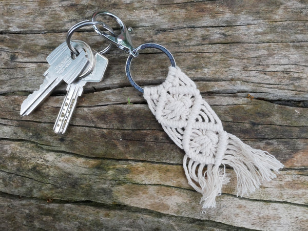 Porte-clés ou bijoux de sac à main en coton macramé beige, cadeau déménagement